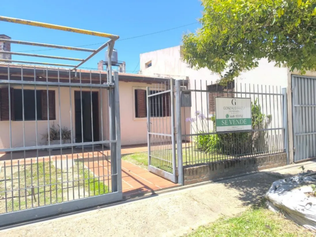 Casa en barrio Cover