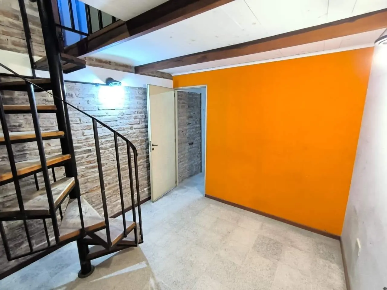 Casa en barrio Cover