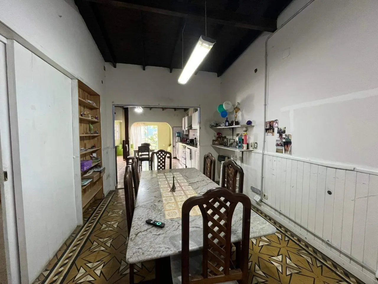 Casa centrica, con patio y piscina