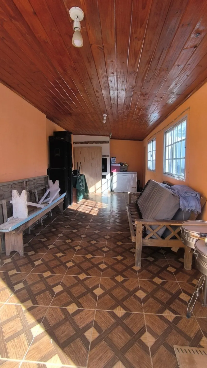 Casa centrica, con patio y piscina