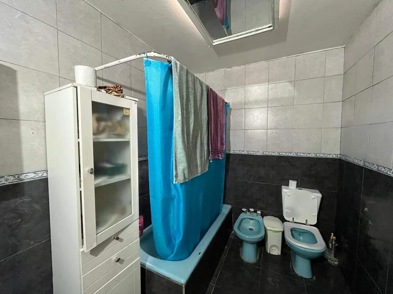 Casa centrica, con patio y piscina