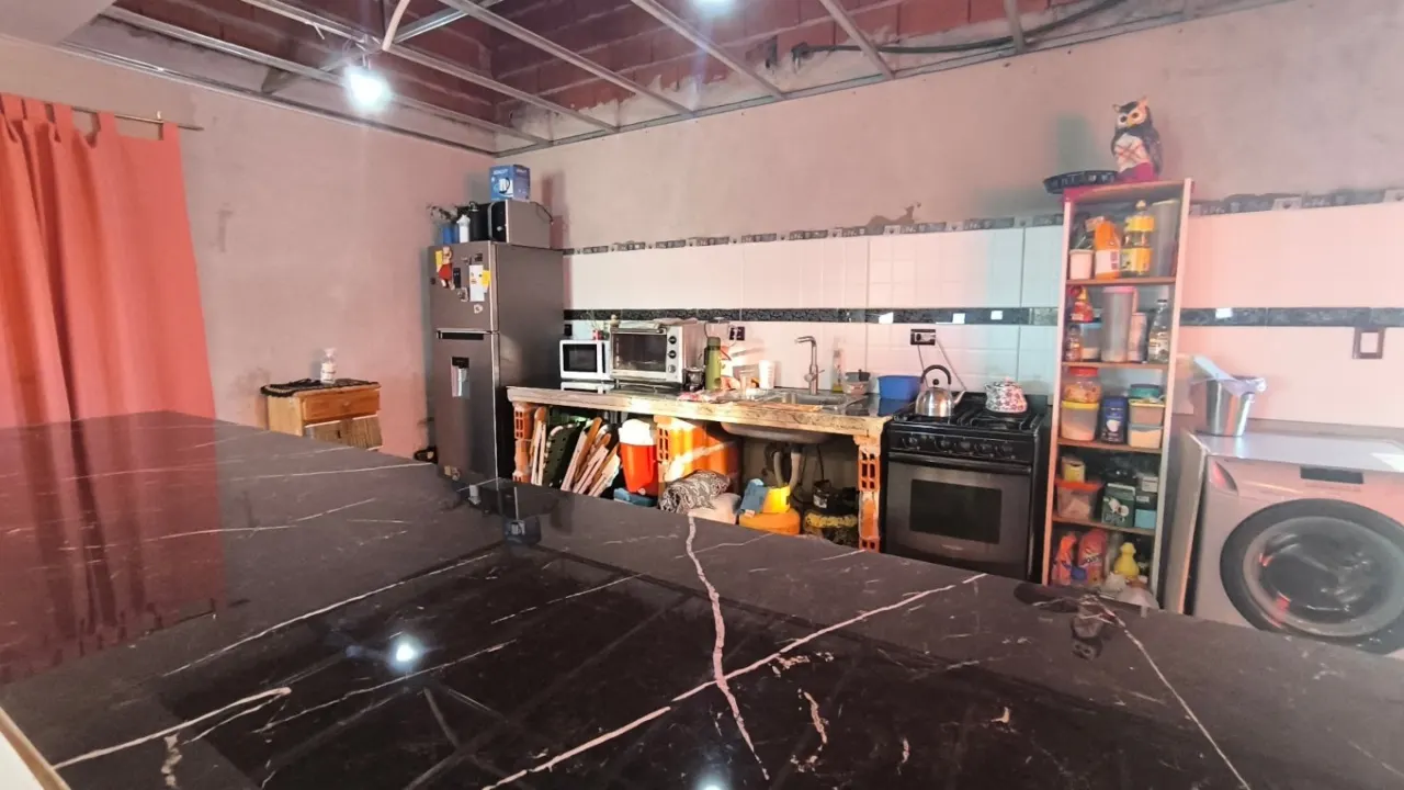 Casa en venta de 5 dormitorios c/ cochera en Gualeguaychú