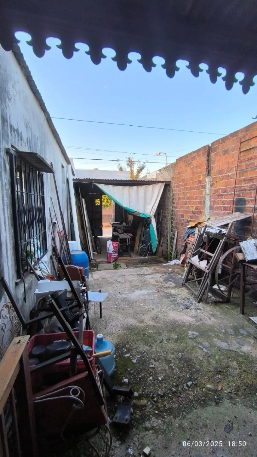 Casa en venta de 2 dormitorios c/ cochera en Gualeguaychú