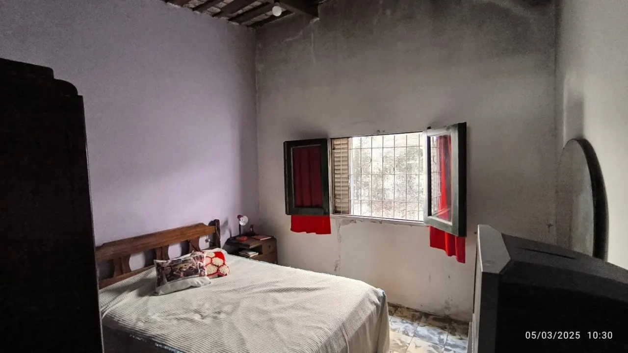 Casa en venta sobre Av Parque (Sarmientos 545), gran terreno!