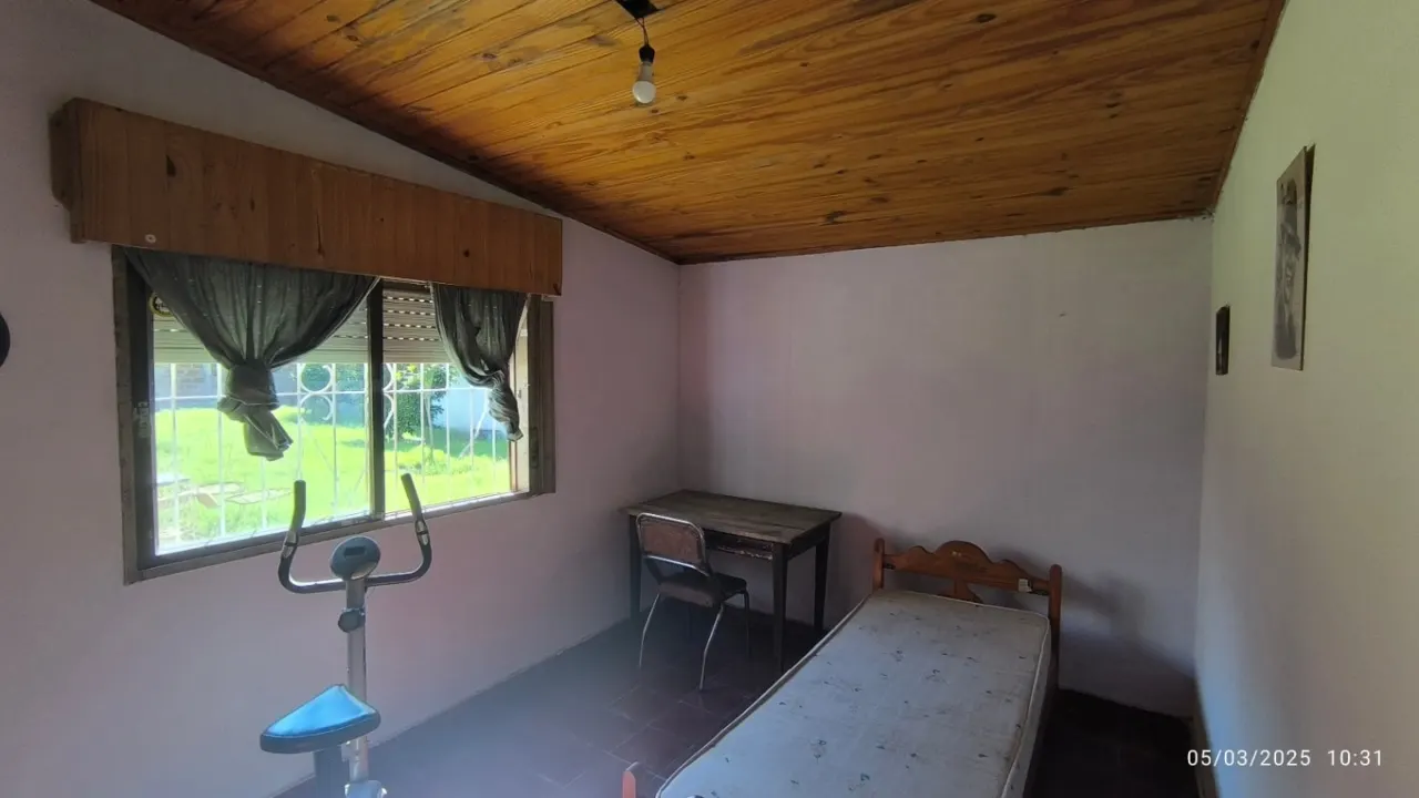 Casa en venta sobre Av Parque (Sarmientos 545), gran terreno!