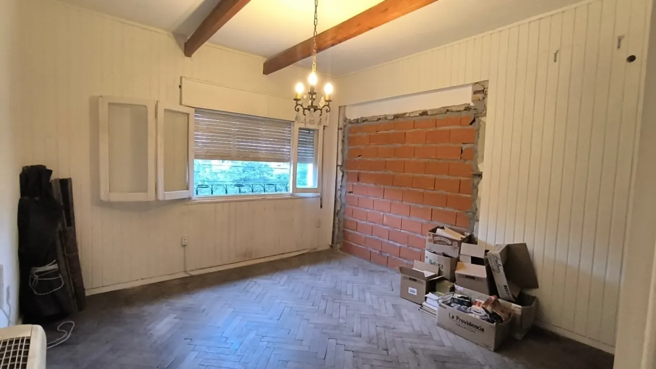 Casa céntrica, oportunidad de inversión
