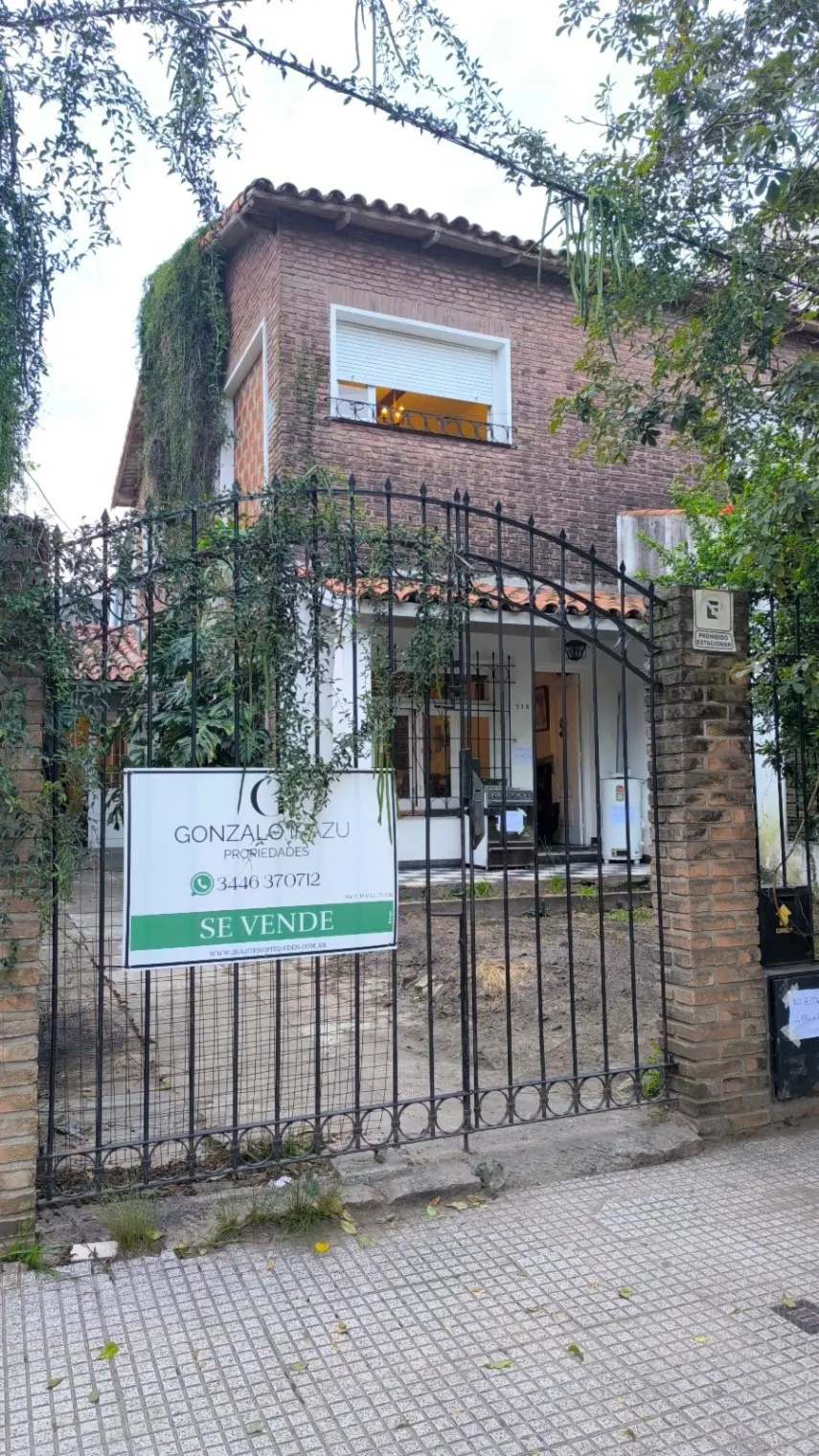 Casa céntrica, oportunidad de inversión