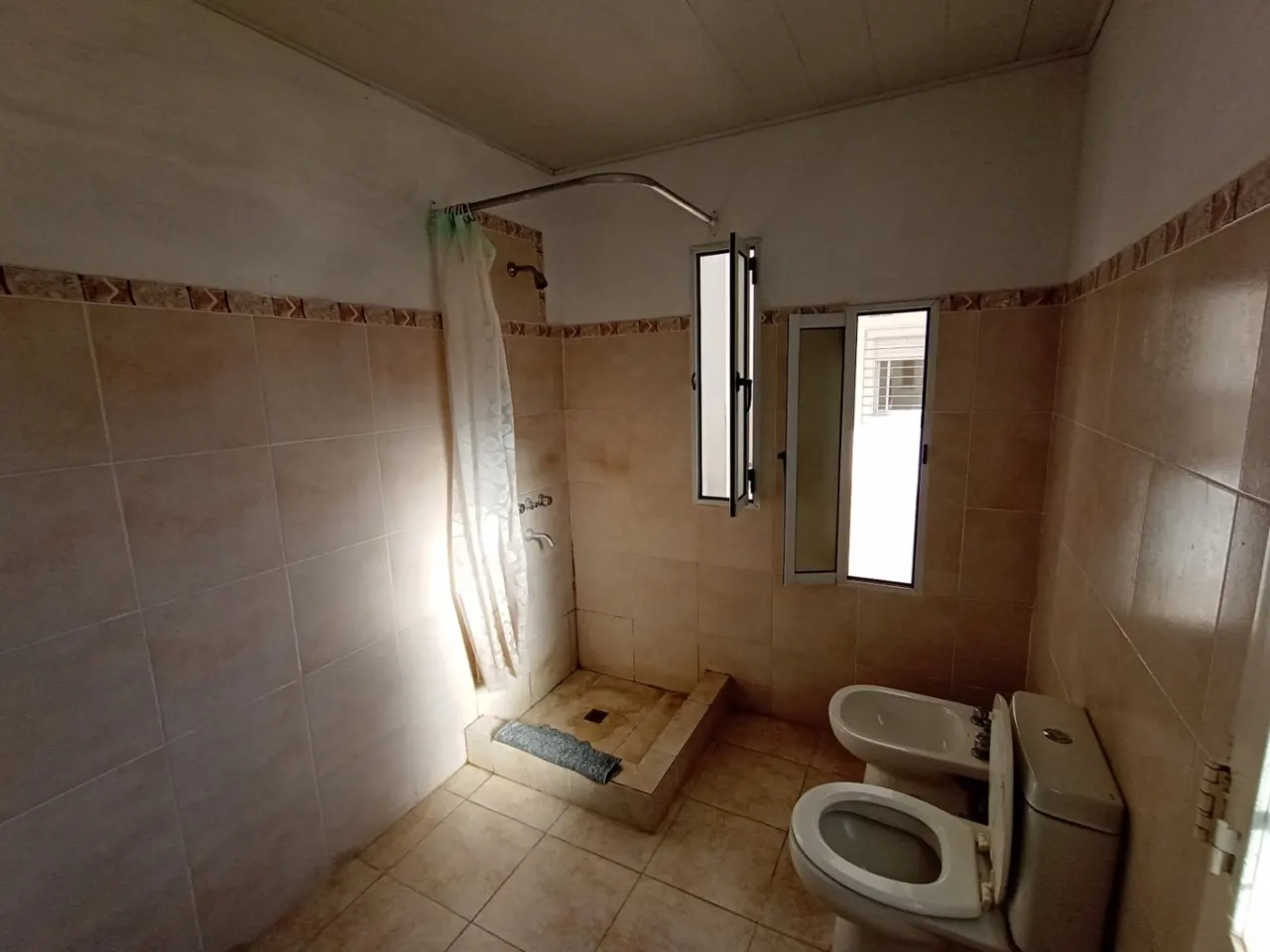 Casa en venta de 3 dormitorios c/ cochera en Gualeguaychú