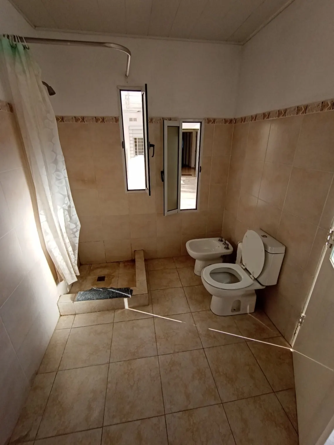 Casa en venta de 3 dormitorios c/ cochera en Gualeguaychú