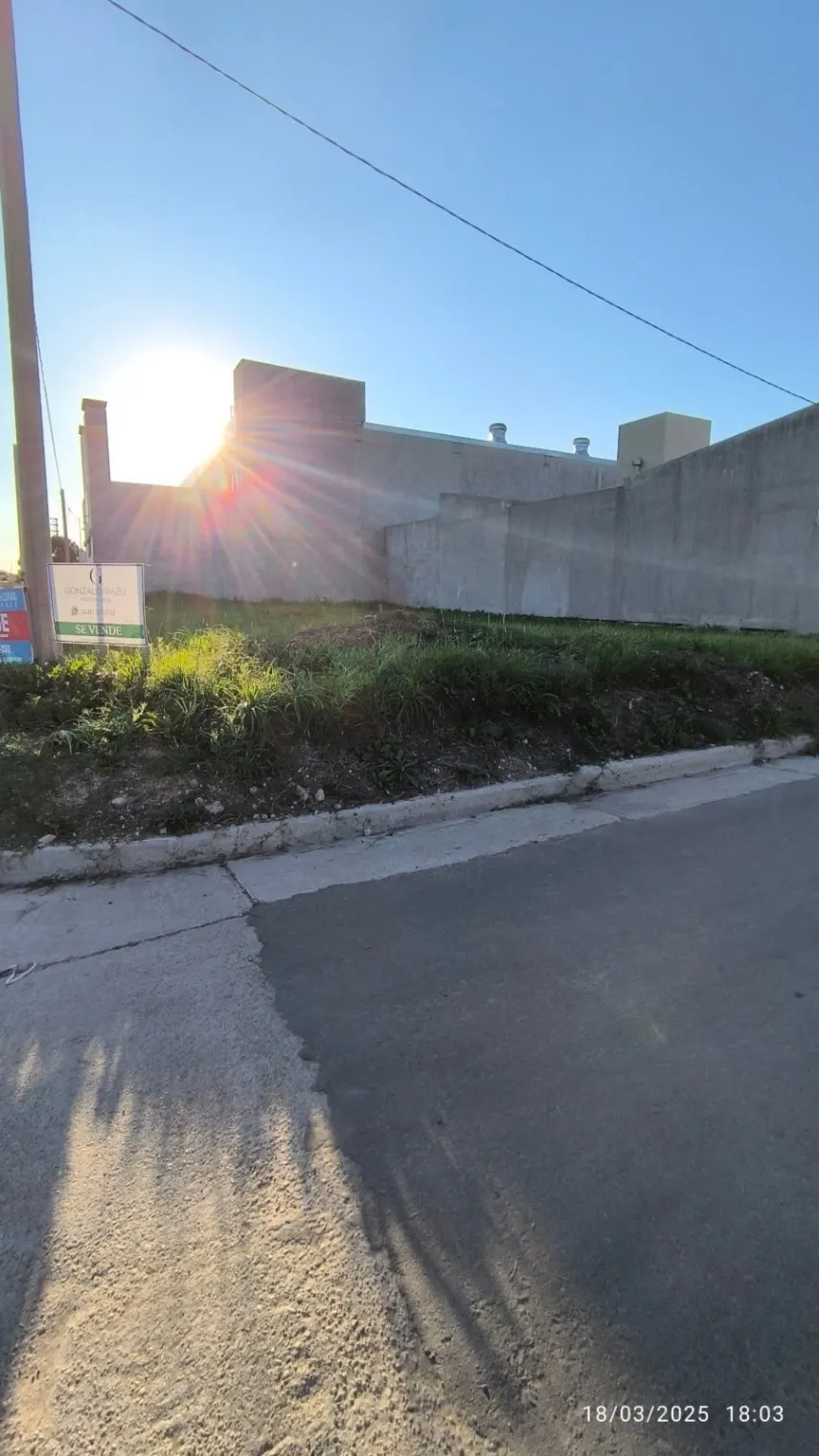 Lote en esquina, zona en crecimiento Gualeguaychu