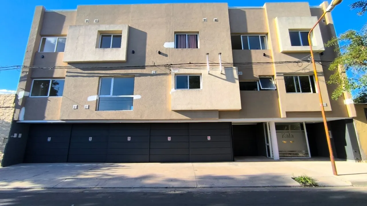 Departamento en venta de 2 dormitorios c/ cochera en Gualeguaychú