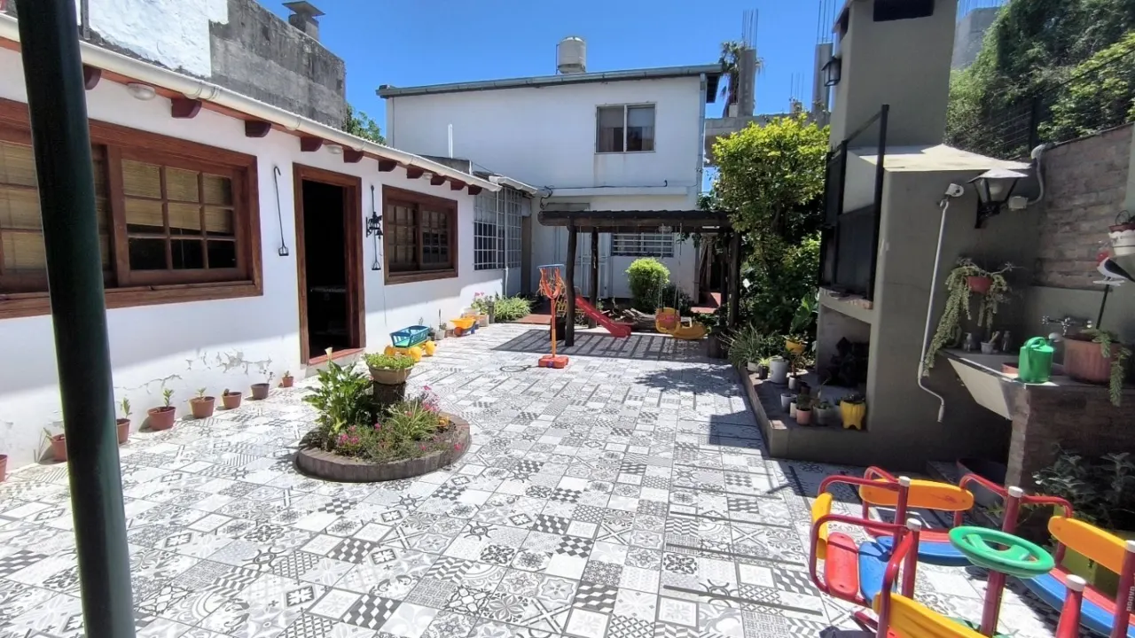 Casa en venta de 4 dormitorios c/ cochera en Gualeguaychú