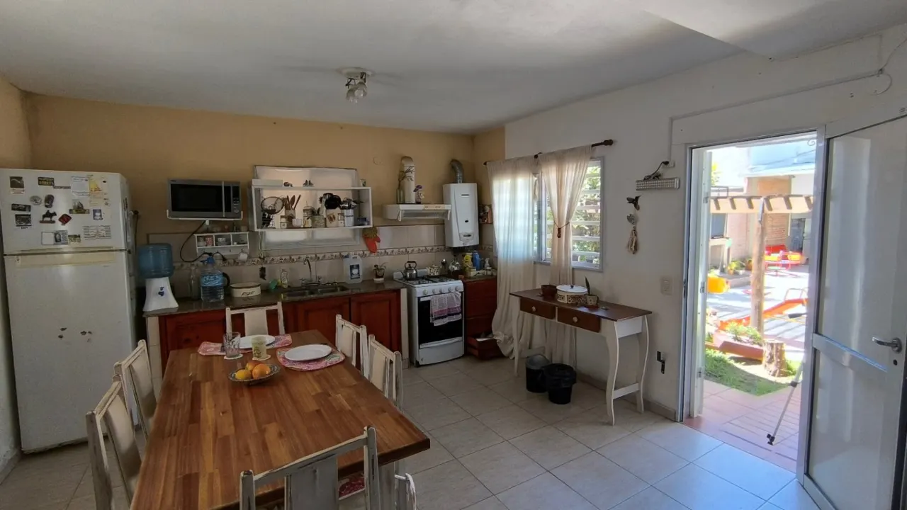 Casa en venta de 4 dormitorios c/ cochera en Gualeguaychú