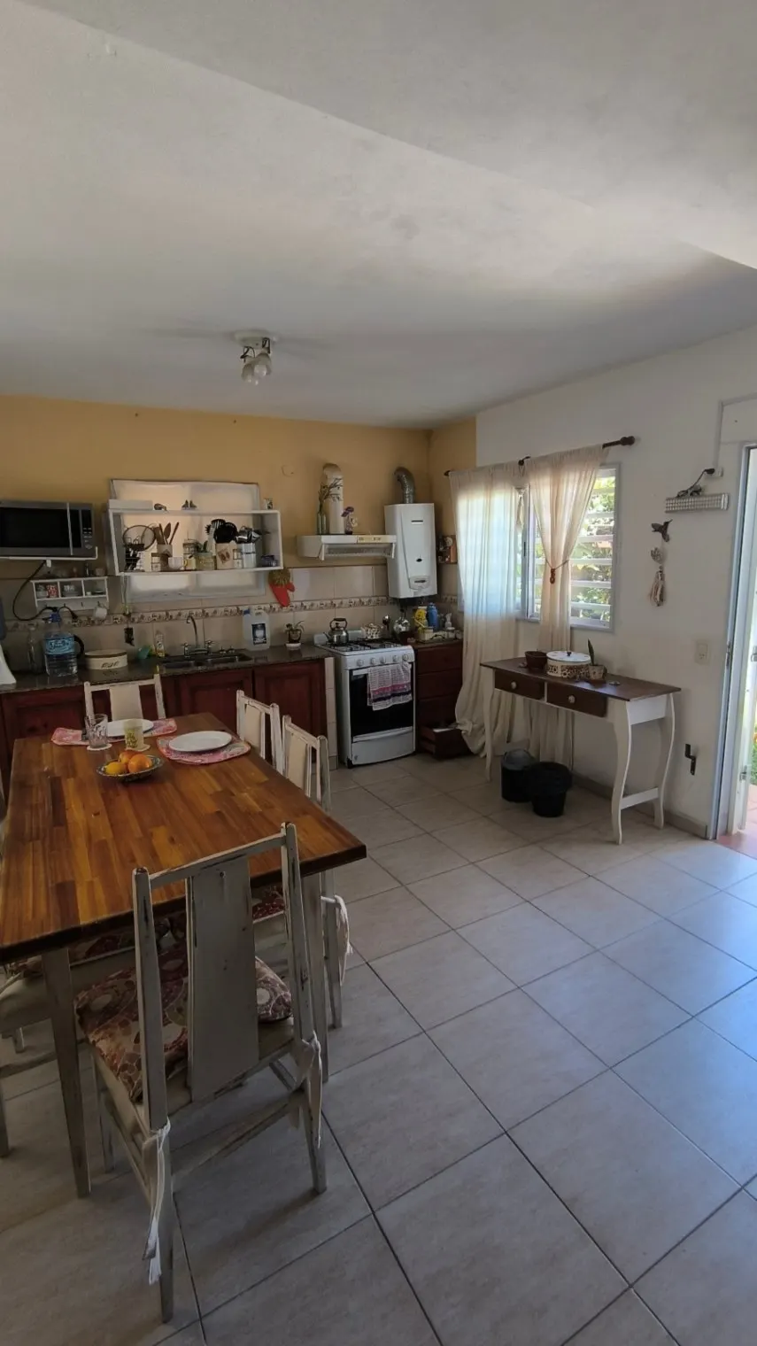 Casa en venta de 4 dormitorios c/ cochera en Gualeguaychú