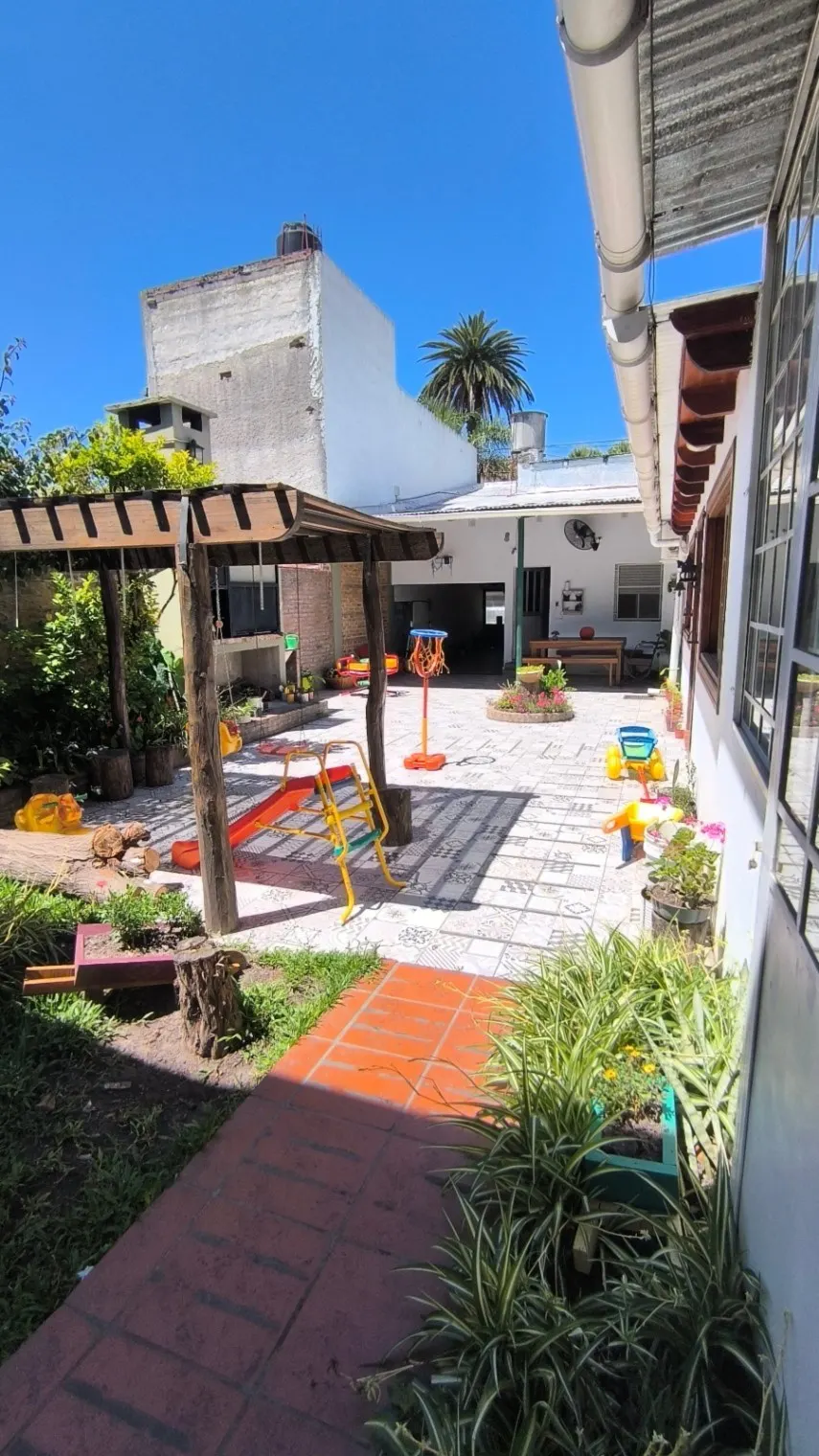 Casa en venta de 4 dormitorios c/ cochera en Gualeguaychú