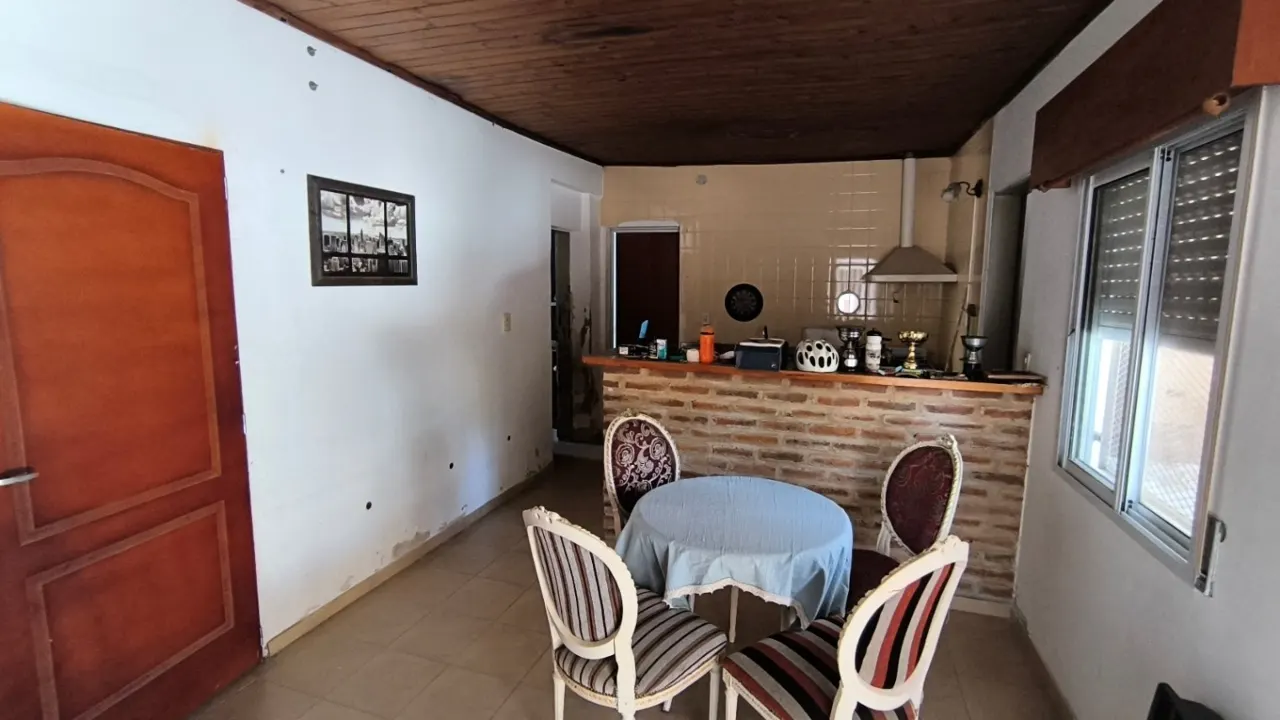 Casa en venta de 4 dormitorios c/ cochera en Gualeguaychú