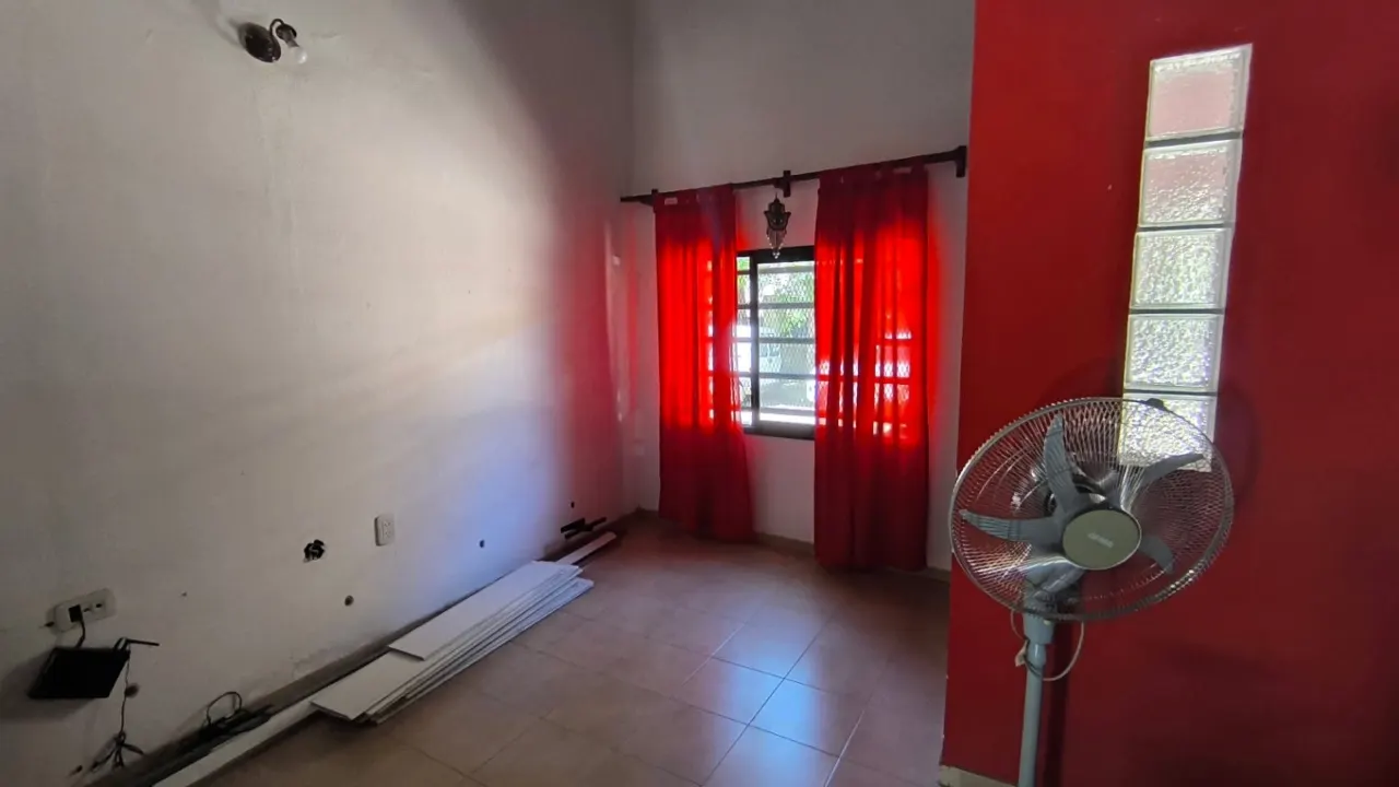 Casa en venta de 4 dormitorios c/ cochera en Gualeguaychú