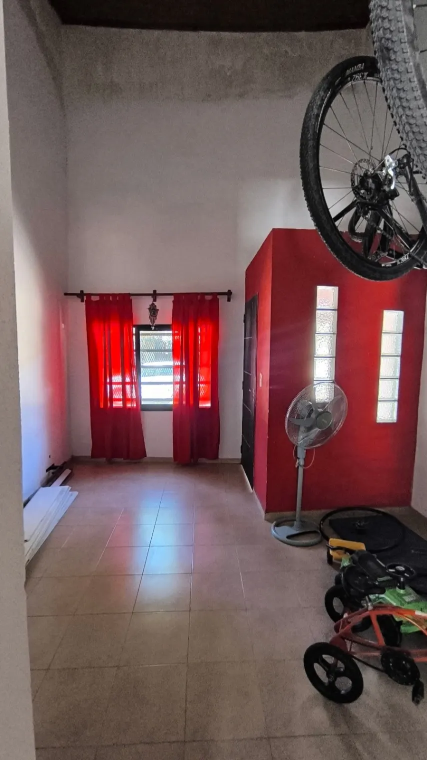 Casa en venta de 4 dormitorios c/ cochera en Gualeguaychú